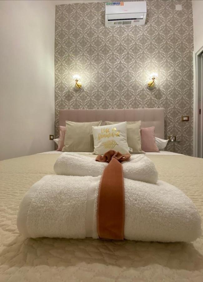 Domus Luigi Leone Bed & Breakfast Napoli Eksteriør bilde