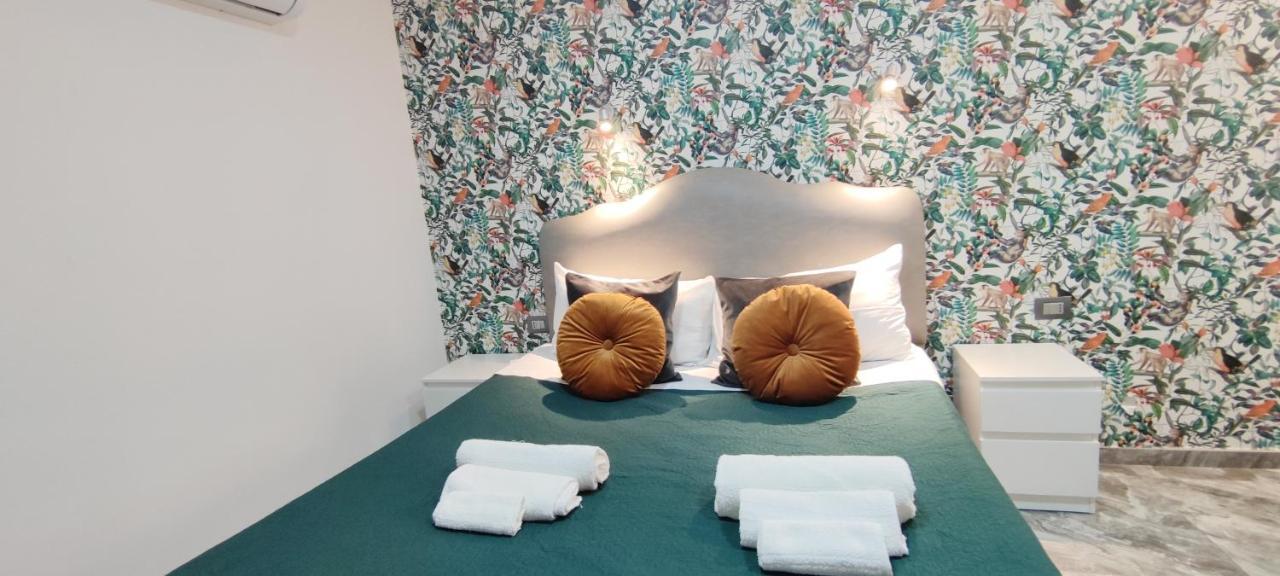 Domus Luigi Leone Bed & Breakfast Napoli Eksteriør bilde