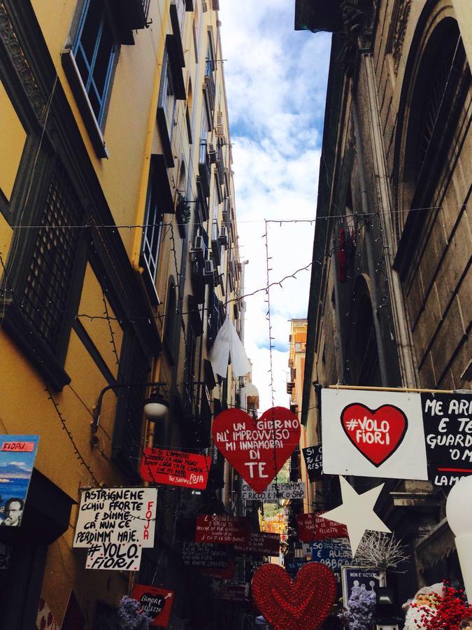 Domus Luigi Leone Bed & Breakfast Napoli Eksteriør bilde