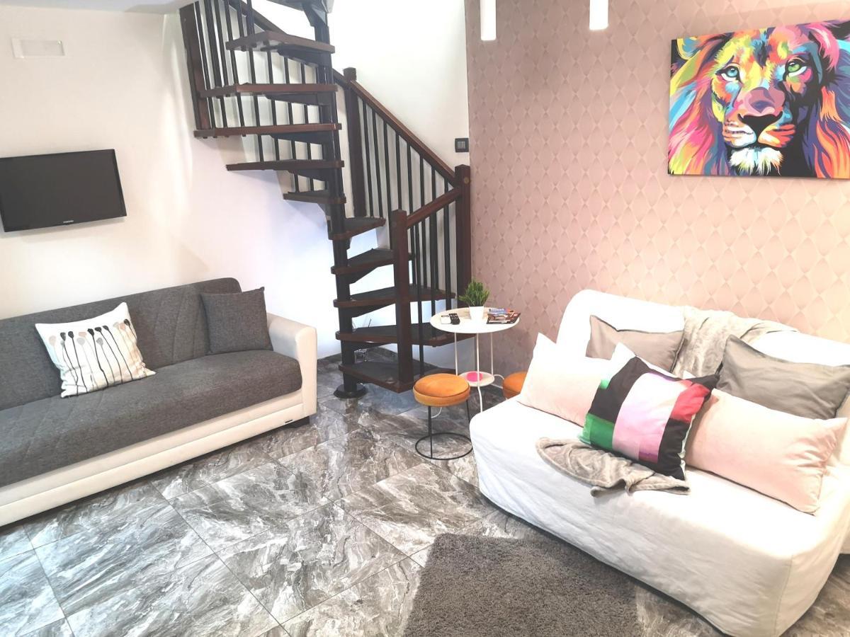 Domus Luigi Leone Bed & Breakfast Napoli Eksteriør bilde