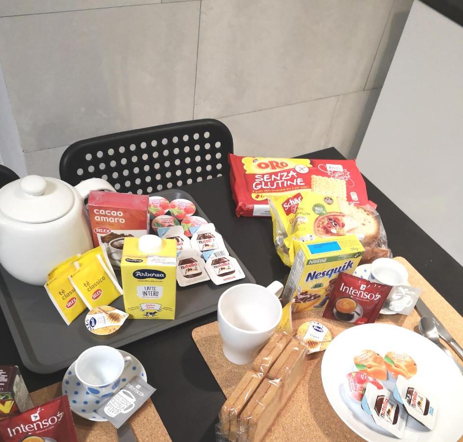 Domus Luigi Leone Bed & Breakfast Napoli Eksteriør bilde